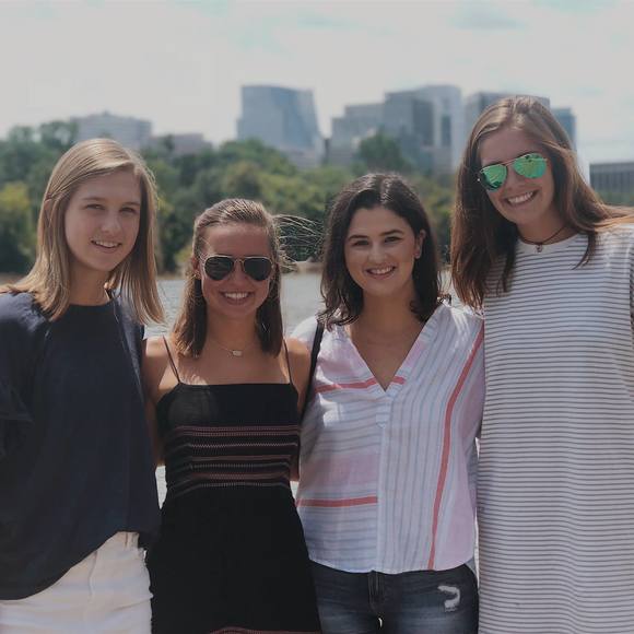 Meet your Posher, Mary robins - Picture 1 of 1